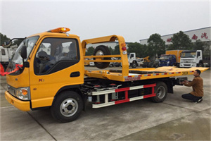 惠安哪里有拖车服务